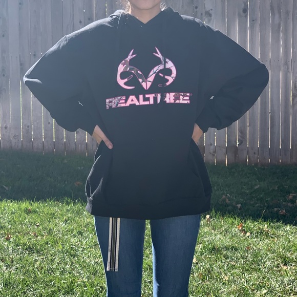 Realtree Tops - REALTREE Hoodie